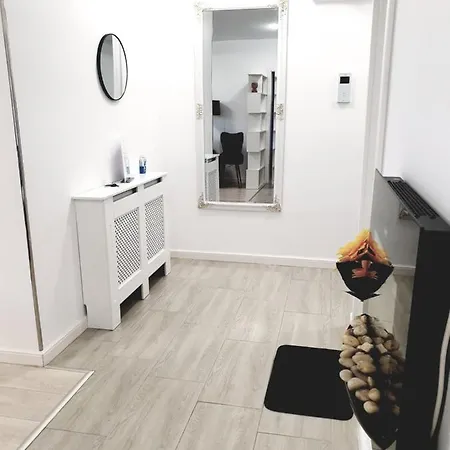 Apartment Global *